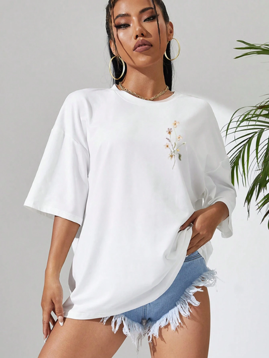 Essnce Floral Print Drop Shoulder Oversized Tee