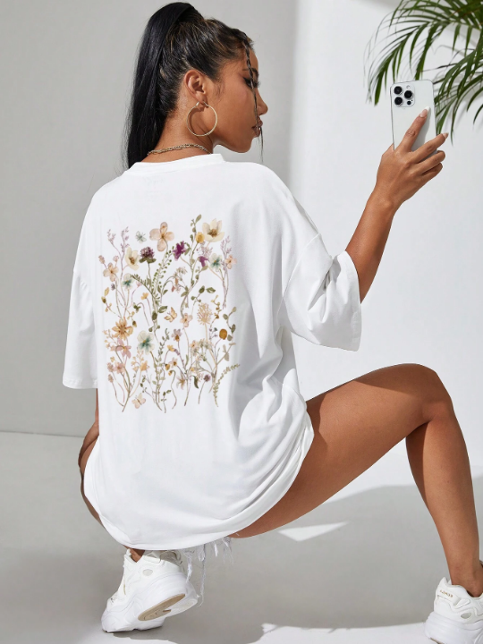 Essnce Floral Print Drop Shoulder Oversized Tee