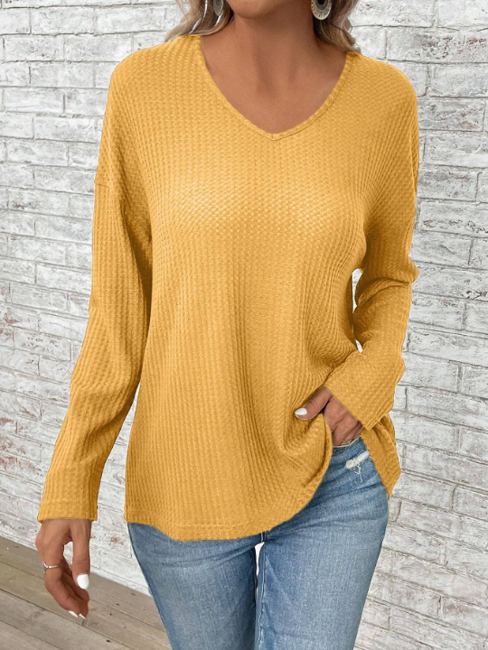 EMERY ROSE Spring Solid V Neck Drop Shoulder Waffle Knit Tee