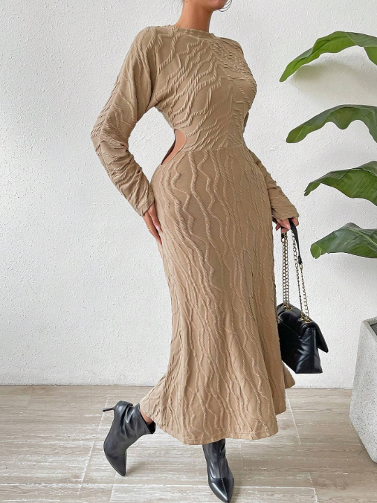 Privé Solid A-line Dress