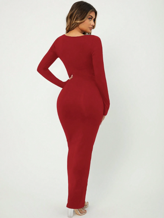 Round Neck Slim Fit Dress