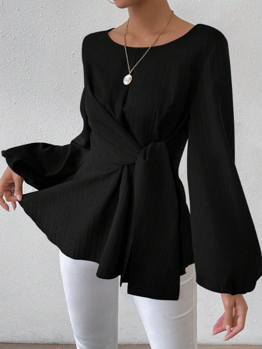 Women's Round Neckline Waist-Cinching Lantern Sleeve Blouse