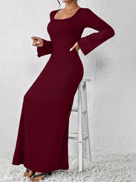 Essnce Elegant Ladies Maxi Dress