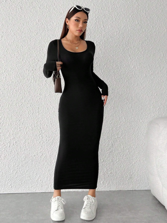 PETITE Women's Round Neck Black Dress