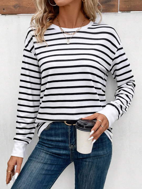 LUNE Women's Round Neck Striped Drop Shoulder Long Sleeve T-Shirt