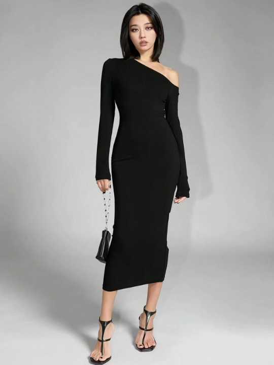 Women's Irregular Off-Shoulder Bodycon Dress