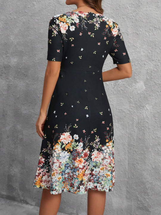 Clasi V-Neck Short Sleeve Floral Print Dress