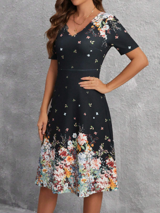 Clasi V-Neck Short Sleeve Floral Print Dress