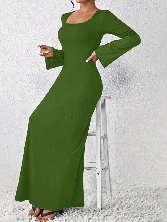 Essnce Ladies' Elegant Solid Color Long Sleeve Dress