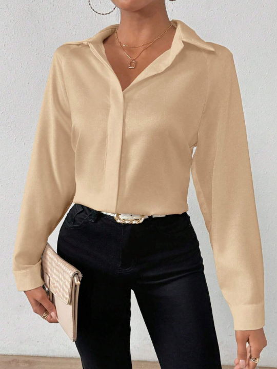 Privé Solid Color Long Sleeve Shirt