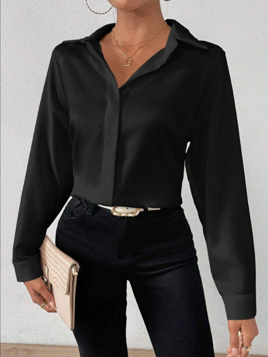 Privé Solid Color Long-Sleeve Shirt