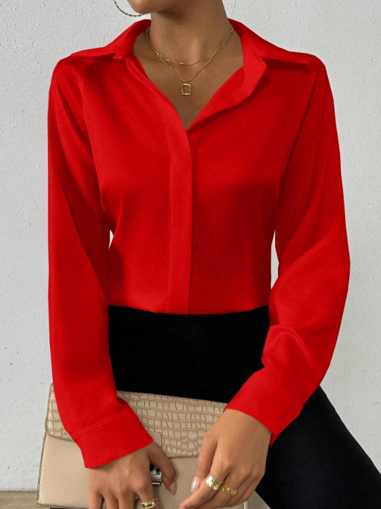 Privé Solid Color Long Sleeve Shirt