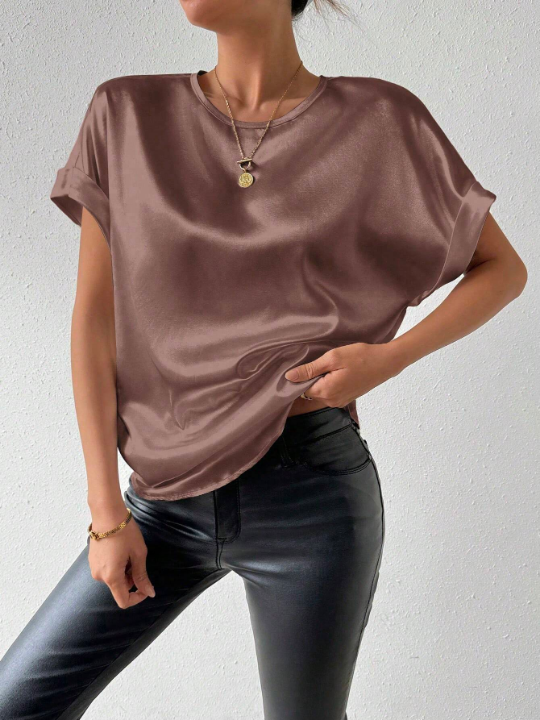 Priv Women's Batwing Sleeve Top With Back Keyhole Design