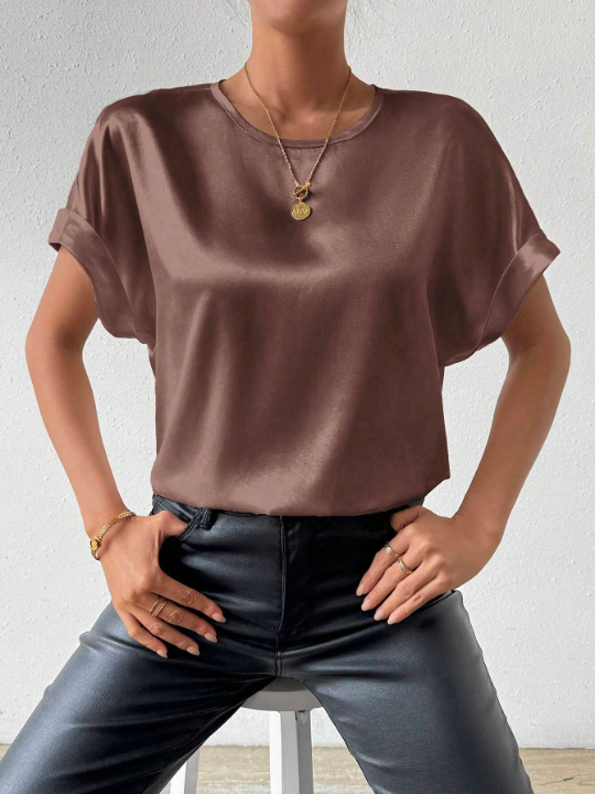 Priv Women's Batwing Sleeve Top With Back Keyhole Design