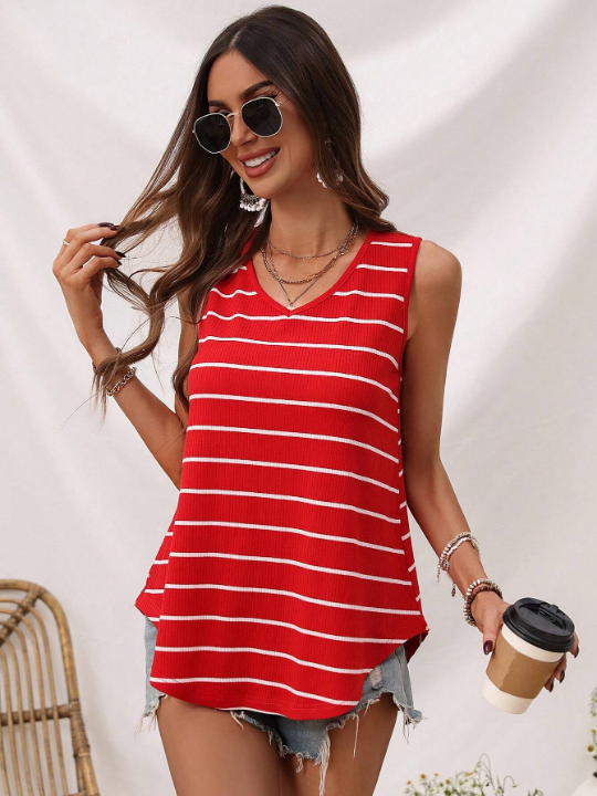 LUNE Women's V-Neck Striped Tank Top