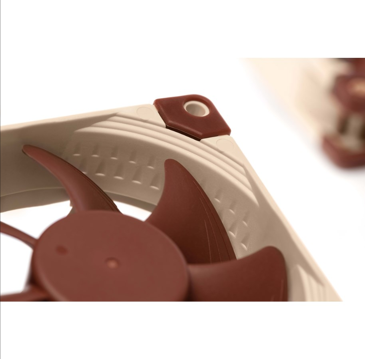 Noctua NF-A8 5V PWM - مروحة الهيكل - 80 ملم - بني - 18 ديسيبل