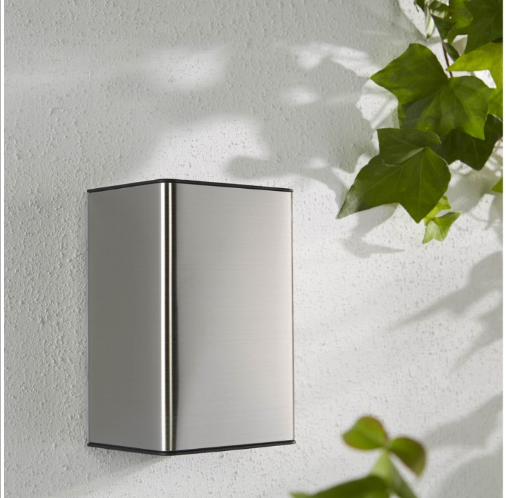 Philips Hue Outdoor Resonate Wall Lamp - Inox