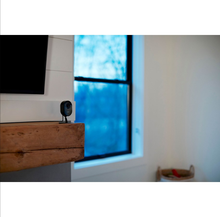 Arlo Essential Indoor Camera - Black