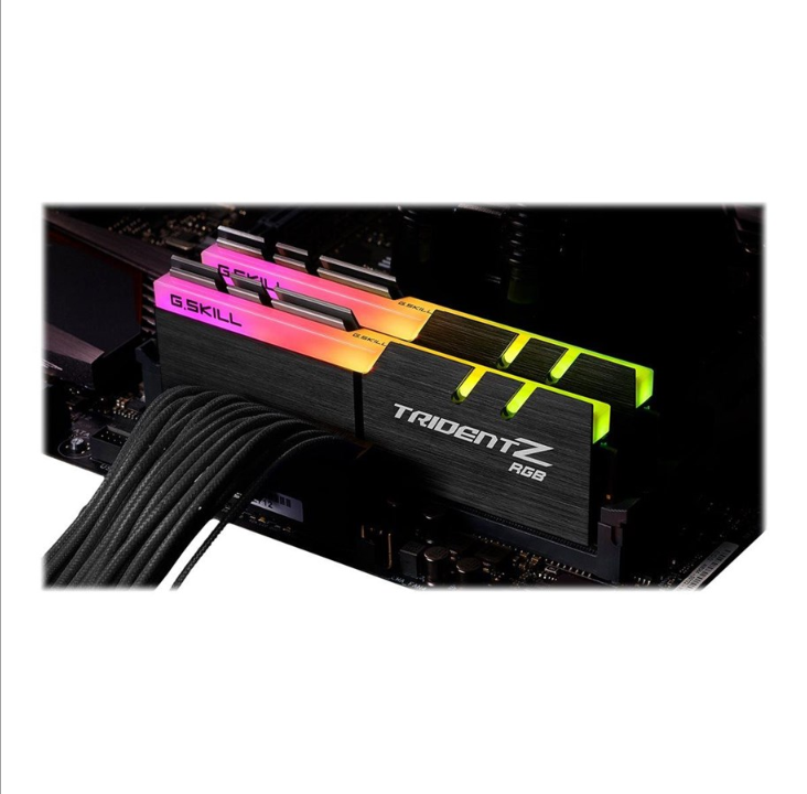 G.Skill Trident Z RGB DDR4-4266 C19 DC - 32GB