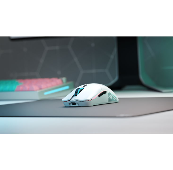 Glorious Model O- Wireless - Matte White - Gaming mouse - Optic - 6 buttons - White with RGB light