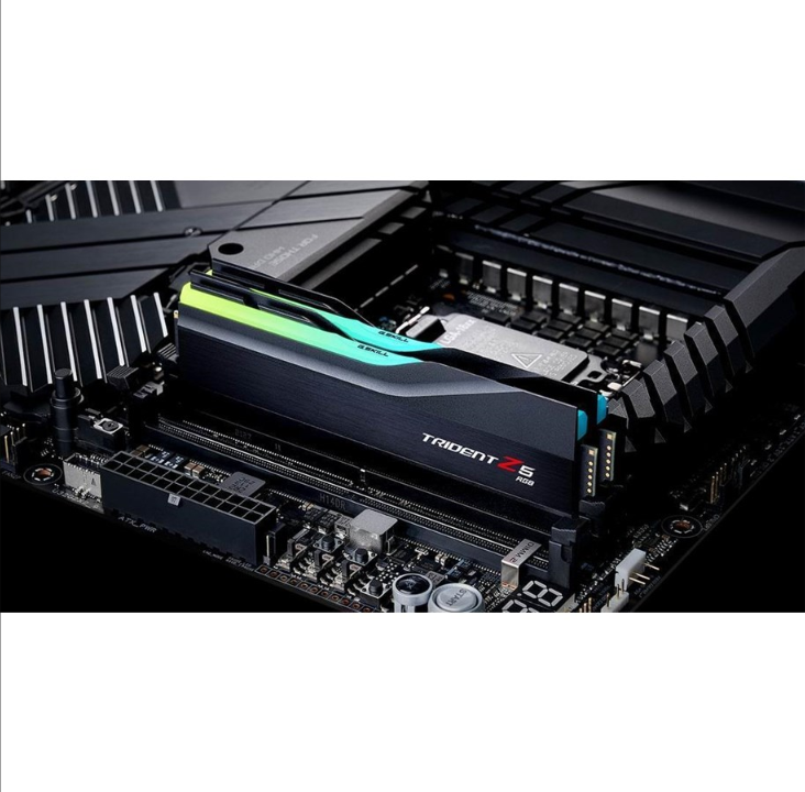 جي سكيل ترايدنت Z5 RGB DDR5-5600 BK C40 DC - 32 جيجابايت