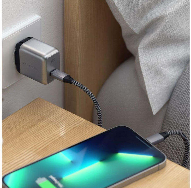 Satechi 30W USB-C PD GaN Wall Charger