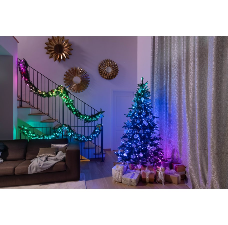 Twinkly Pre-Lit Garland “ 50 App-controlled RGB + Warm White LEDs. 2.7 Meters. Green Wire.