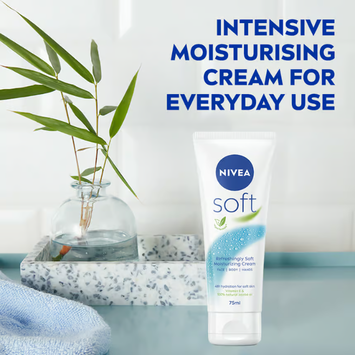 NIVEA Soft Moisturizing Cream 75 ml