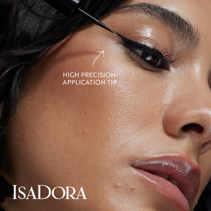 IsaDora Glossy Eyeliner 40 Chrome Black 2.5 ml