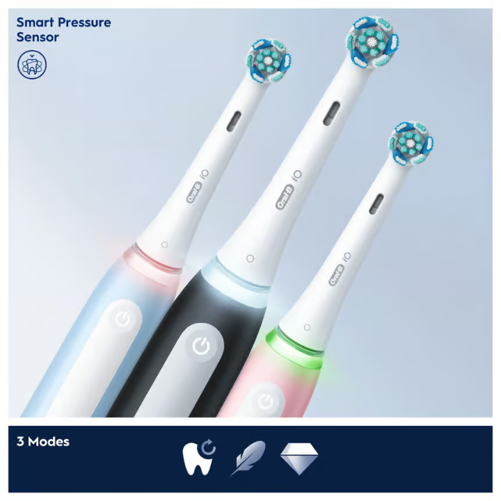 Oral-B iO 3S Blue electric toothbrush